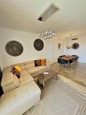 Wonderful Ocean View Townhouse! AC! Paking! PA01